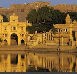 golden triangle tour with lake city udaipur and jodhpur